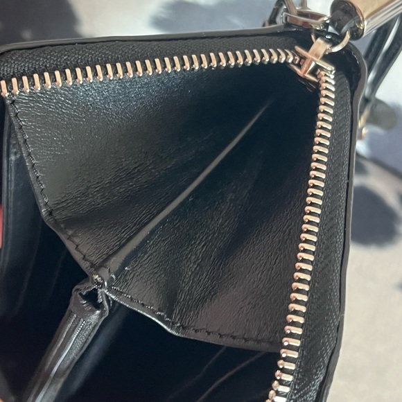 Jimmy Choo Black Patent Star Zip Around Wallet - Picture 11 of 15